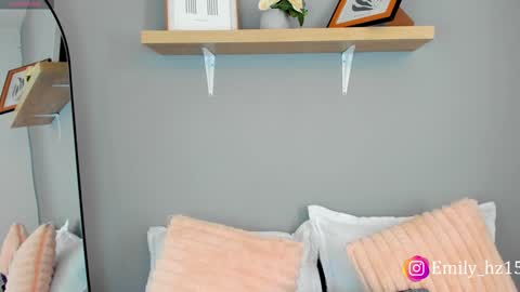 Snapshot of emily_haze chatting on 4, 12, 2024 Emily online show from 4, 12, 2024