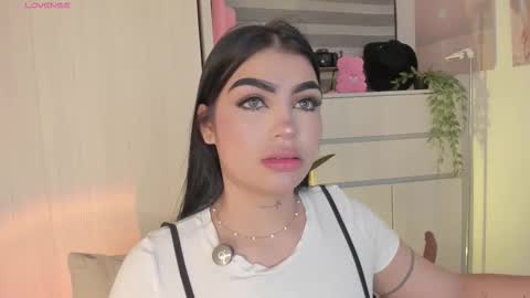 EmilyKenner  Independent model  online show from 21, 3, 2026