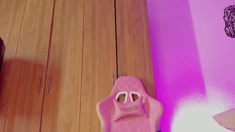 Snapshot of emily_lady20 chatting on 4, 3, 2025 emily lady20 Independient modelIndependiente online show from 4, 3, 2025