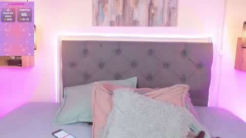 Snapshot of emily_leinn chatting on 15, 2, 2025 E M I L Y online show from 15, 2, 2025