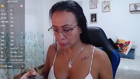 emily leroy. online show from 22, 10, 2025