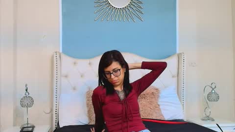 Emily online show from 7, 11, 2025