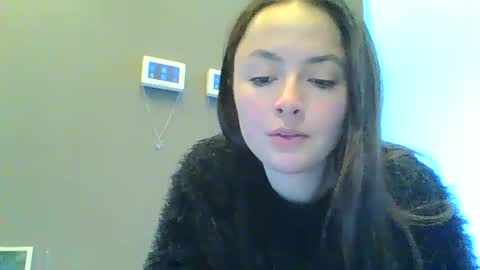 Snapshot of emily_morning_dew chatting on 15, 12, 2024 emily_morning_dew online show from 15, 12, 2024