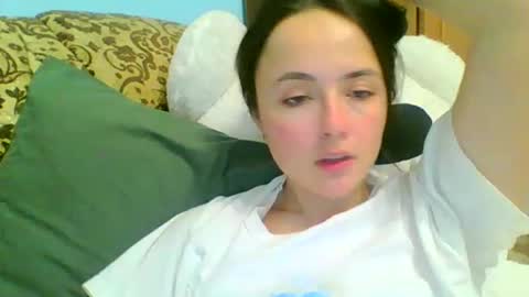 Snapshot of emily_morning_dew chatting on 22, 12, 2024 emily_morning_dew online show from 22, 12, 2024