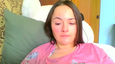 Snapshot of emily_morning_dew chatting on 2, 1, 2025 emily_morning_dew online show from 2, 1, 2025