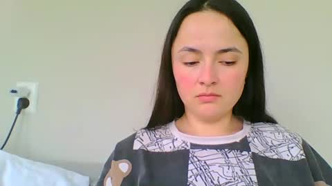 Snapshot of emily_morning_dew chatting on 25, 1, 2025 emily_morning_dew online show from 25, 1, 2025
