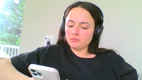 Snapshot of emily_morning_dew chatting on 28, 1, 2025 emily_morning_dew online show from 28, 1, 2025
