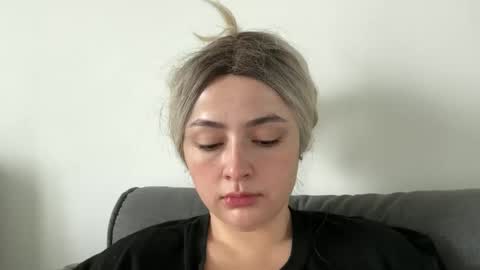 Snapshot of emily_morning_dew chatting on 19, 9, 2025 emily_morning_dew online show from 19, 9, 2025