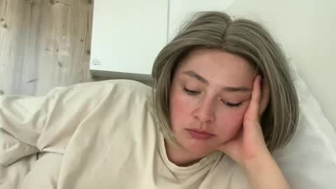 Snapshot of emily_morning_dew chatting on 28, 6, 2026 emily_morning_dew online show from 28, 6, 2026