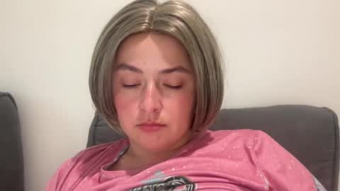 Snapshot of emily_morning_dew chatting on 16, 7, 2026 emily_morning_dew online show from 16, 7, 2026