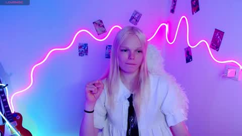 Lia online show from 3, 10, 2025