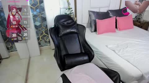 Snapshot of emily_parkss666 chatting on 4, 12, 2025 Emily online show from 4, 12, 2025