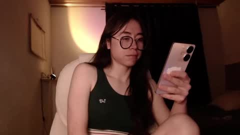 emily_pearl_ online show from 20, 12, 2024