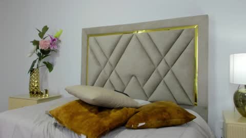 Emily online show from 21, 2, 2025