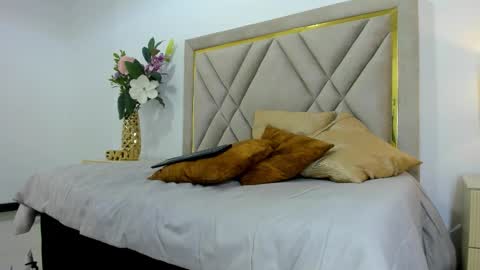 Emily online show from 17, 10, 2025