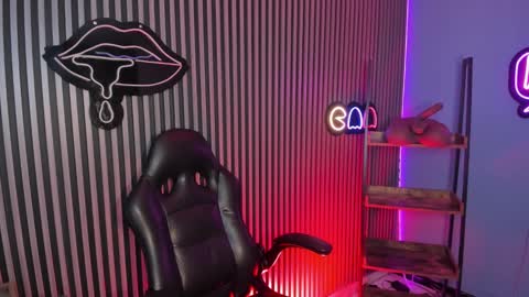 Emily  online show from 8, 3, 2025