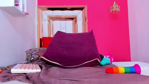 Snapshot of emily_sexy3 chatting on 26, 2, 2025 Emily online show from 26, 2, 2025