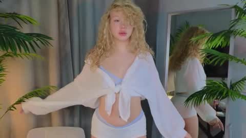 emily shepard online show from 21, 11, 2025