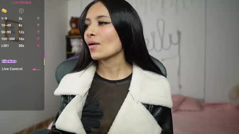 Snapshot of emily_smitt chatting on 25, 2, 2025 emily_smitt online show from 25, 2, 2025