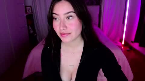 Emily  Swan online show from 20, 12, 2025