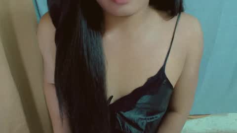 Snapshot of emily_sweeney chatting on 8, 2, 2025 emily online show from 8, 2, 2025