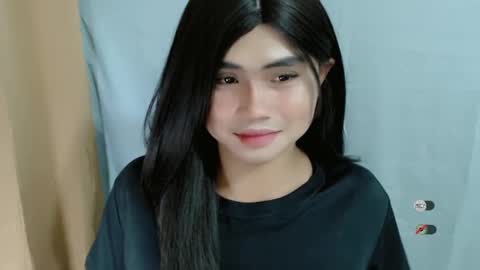 Snapshot of emily_sweeney chatting on 8, 2, 2025 emily online show from 8, 2, 2025