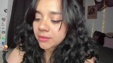 Snapshot of emily_vader chatting on 1, 4, 2026 emily_vader online show from 1, 4, 2026
