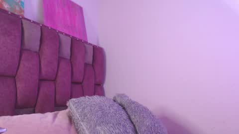 emily_w2 online show from 1, 5, 2026