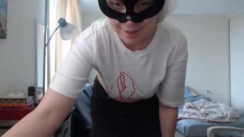 Emily online show from 12, 9, 2025