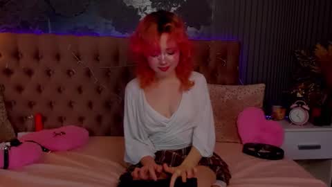 Snapshot of emilyangels chatting on 3, 12, 2025 Baby Emelli online show from 3, 12, 2025