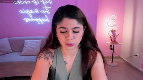 Emily Armstrong online show from 6, 2, 2025