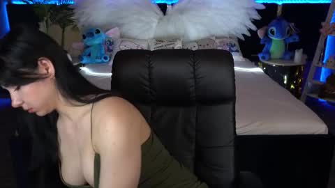 Emy online show from 20, 10, 2025