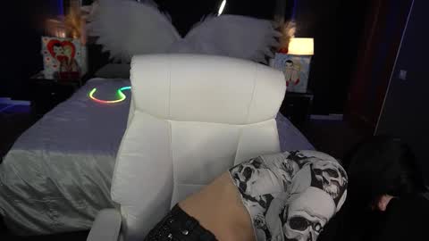 Emy online show from 26, 2, 2026