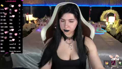 Snapshot of emilycandys chatting on 16, 6, 2026 Emy online show from 16, 6, 2026