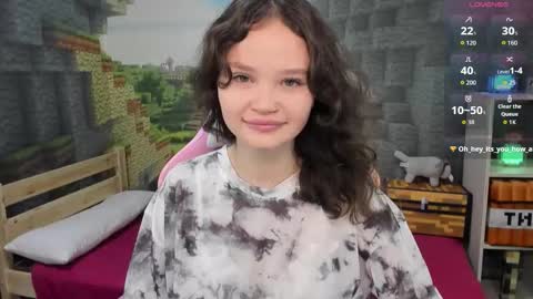Emilyhaves online show from 14, 10, 2025