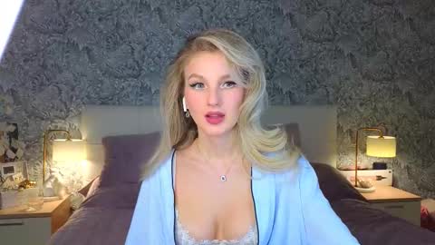 emilydancee online show from 4, 3, 2026