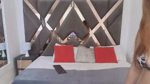 emilygracce online show from 10, 6, 2026