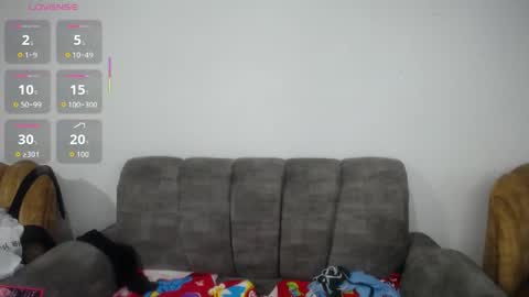 Snapshot of emilyhines__ chatting on 8, 1, 2026 Emilyhines online show from 8, 1, 2026