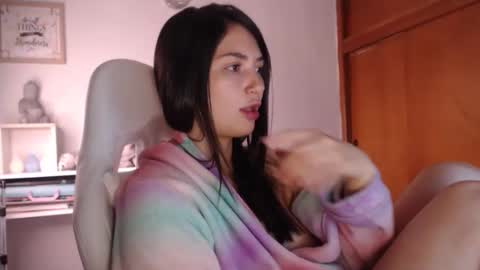 Emily Jang online show from 18, 10, 2025