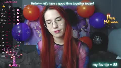 EmilyKents online show from 29, 10, 2025