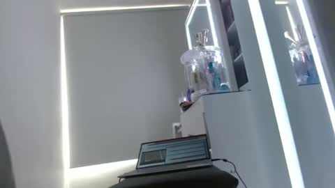 Snapshot of emilymonrro chatting on 23, 2, 2025 emily monrro online show from 23, 2, 2025