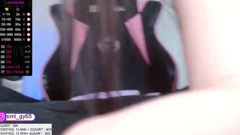 Snapshot of emilyn_grey chatting on 4, 10, 2025 Emilyn online show from 4, 10, 2025