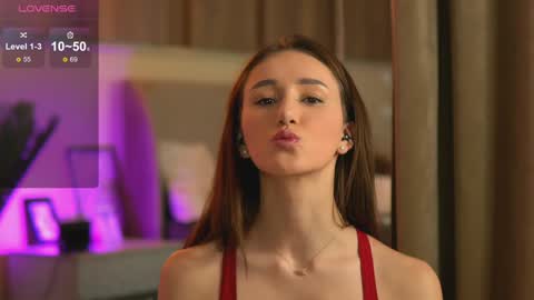 Snapshot of emilyraymont chatting on 4, 2, 2025 Emily online show from 4, 2, 2025