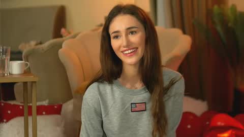 Snapshot of emilyraymont chatting on 11, 3, 2025 Emily online show from 11, 3, 2025