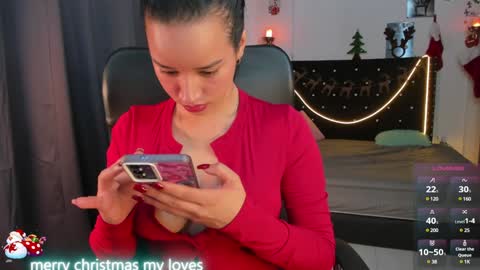 Snapshot of emilyrousex chatting on 30, 12, 2024 emilyrousex online show from 30, 12, 2024