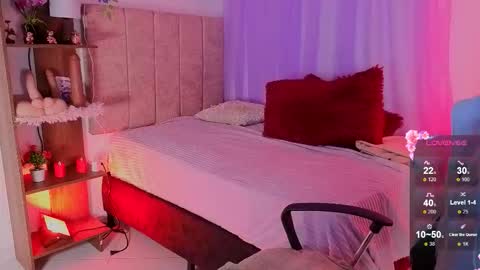 Snapshot of emilyrousex chatting on 22, 11, 2025 emilyrousex online show from 22, 11, 2025