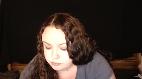 Snapshot of emilysgotissues chatting on 28, 2, 2025 Emily Bankz online show from 28, 2, 2025