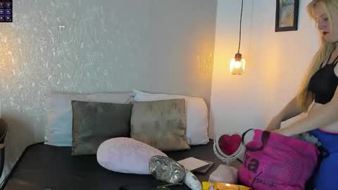 Summer 3 online show from 10, 1, 2026