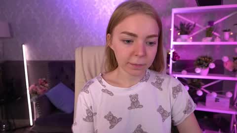  MY NAME IS Emily WELCOME EVERYONE I WILL BE HAPPY TO GIVE YOU WHAT YOU HAVE DREAMED OF FOR SO LONG online show from 18, 9, 2025