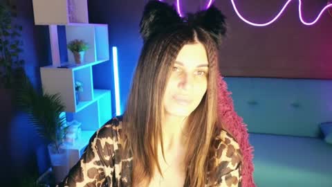 Snapshot of emilytucker chatting on 13, 1, 2025 Emily online show from 13, 1, 2025